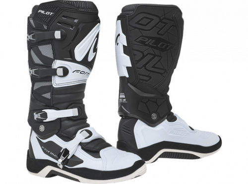 Forma Ботинки Pilot Black/White в Махачкале