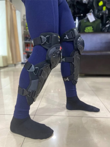Ones Again Наколенники Carbon Fiber Force в Махачкале